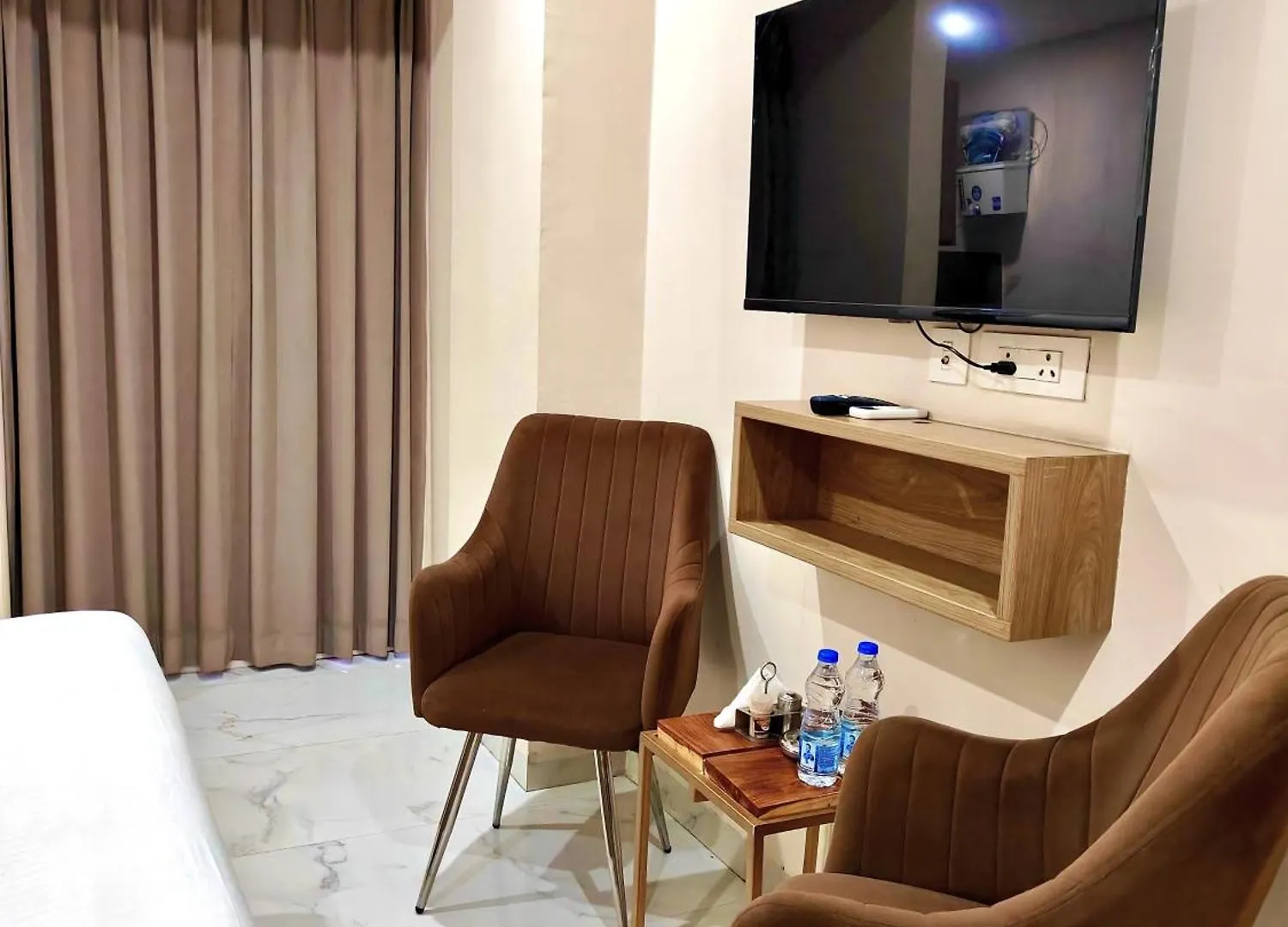 גורגאון Hotel Cozy Residency