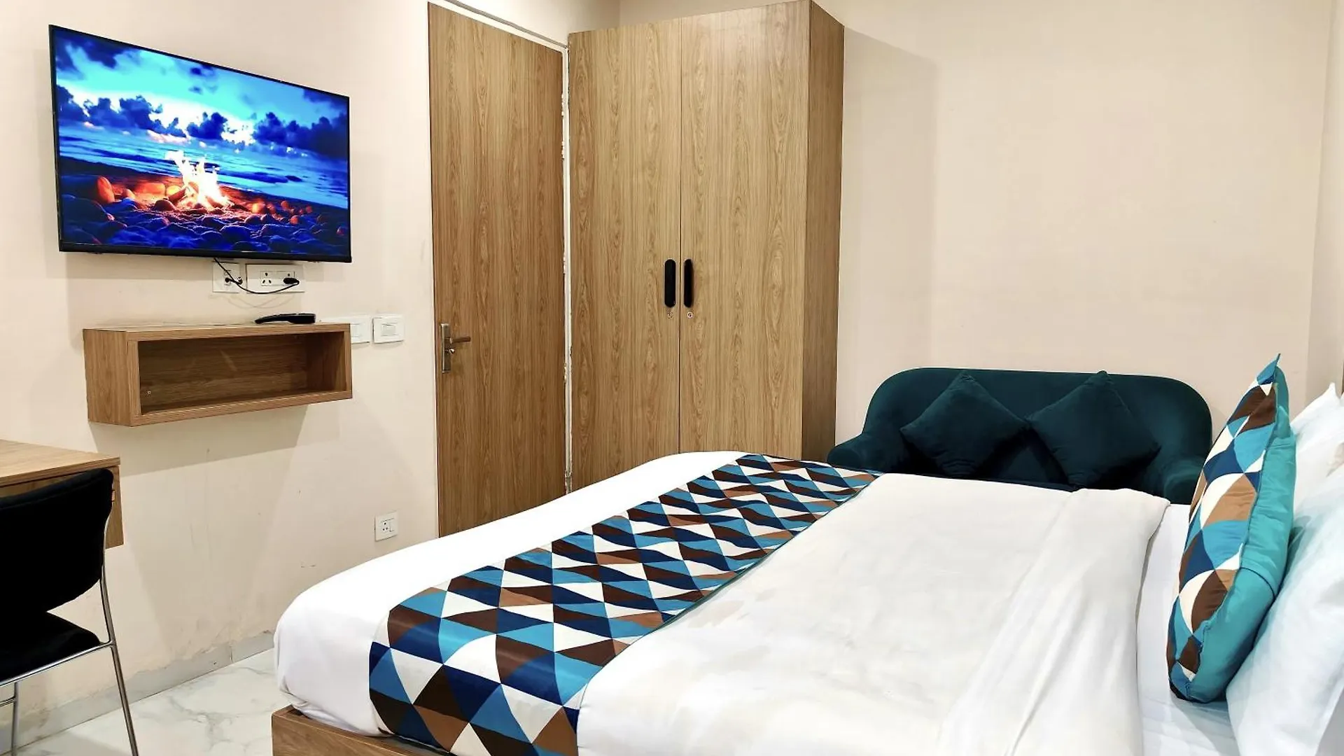 גורגאון Hotel Cozy Residency